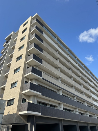 【アルファスマート海田月見町】外観