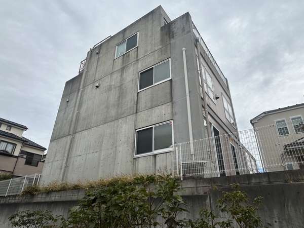 【テラッサ横濱白楽】外観
