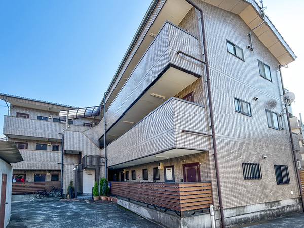 【ゴールデンリバー】外観