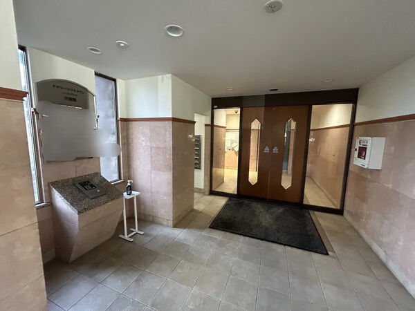 【ナタリーマリナタウン】エントランス 【ナタリーマリナタウン】エントランス