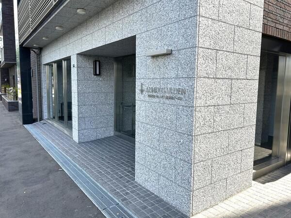 アルビオ・ガーデン南郷通イースト