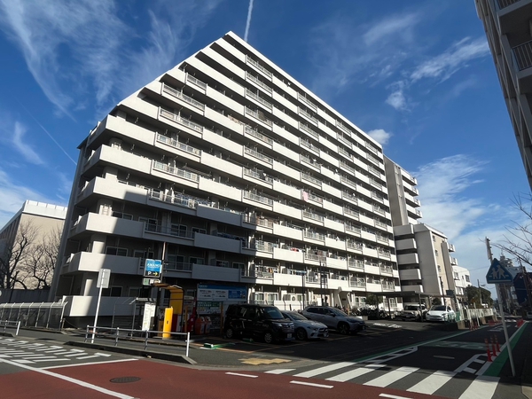 【横須賀中央ハイツ】外観 【横須賀中央ハイツ】外観