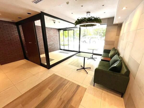 【パークリュクス札幌大通公園】エントランス3 【パークリュクス札幌大通公園】エントランス3