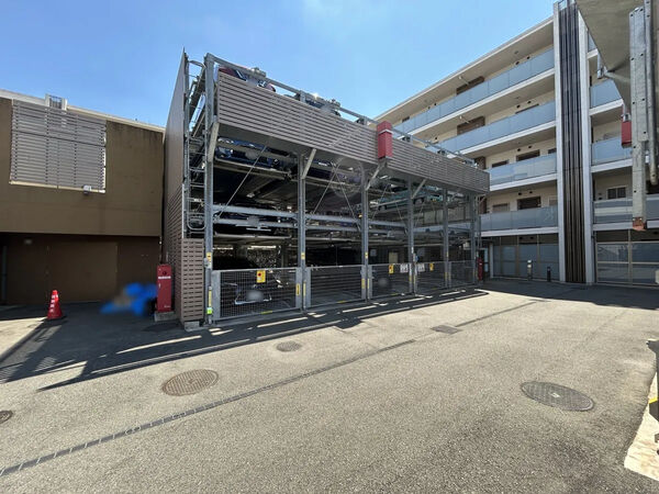 【プラウド西武立川】駐車場