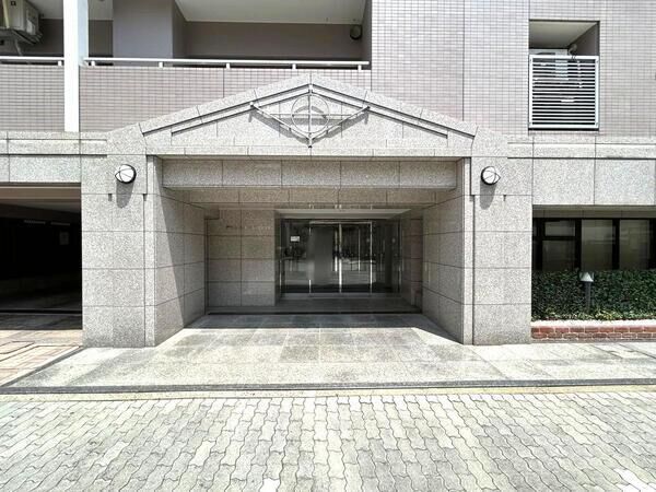 【グランステート丸の内】エントランス１
