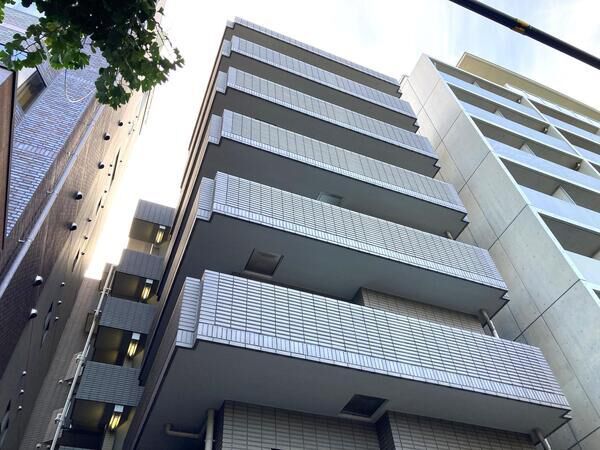 【ロイヤルプラザ中野】外観