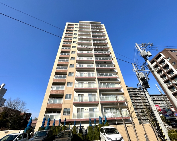 【パークハウス山鼻15条】外観