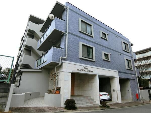 【セザール赤塚ガーデン】外観