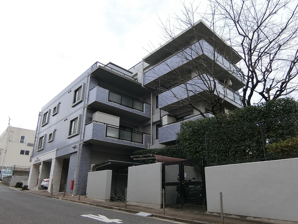 【セザール赤塚ガーデン】外観