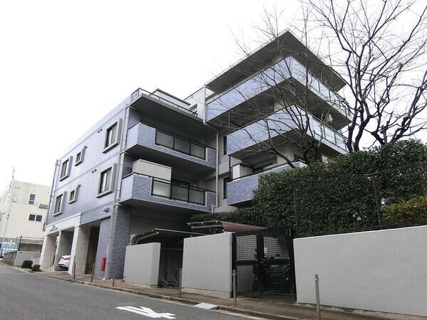 【セザール赤塚ガーデン】外観