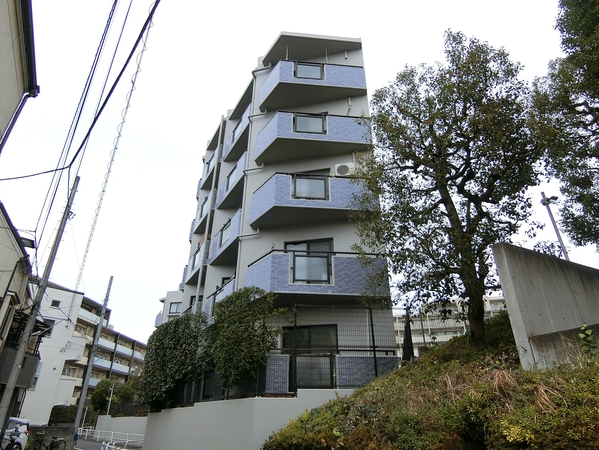 【セザール赤塚ガーデン】外観