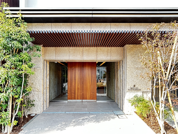 【バースシティすずかけ台】エントランス 【バースシティすずかけ台】エントランス