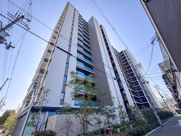 【プレミスト針中野駅前】外観