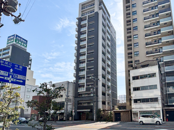 【プレサンスロジェ天王寺真田山】外観