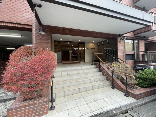 ローレル永田町 3枚目 ローレル永田町