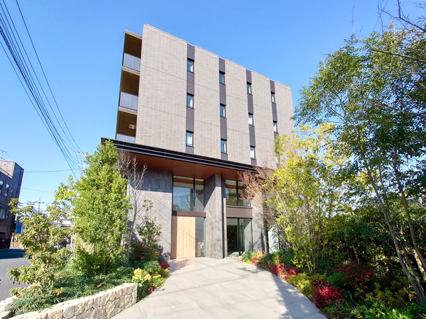 【ファインシティ大宮公園】エントランス