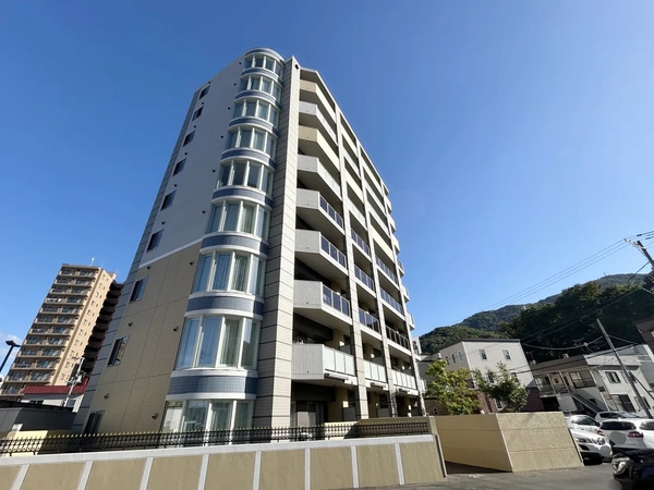 【グランファーレ伏見グランシャリオ】外観