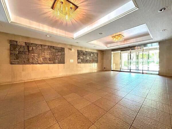 【パロスリバーコート】壱番館 エントランス1 【パロスリバーコート】壱番館 エントランス1