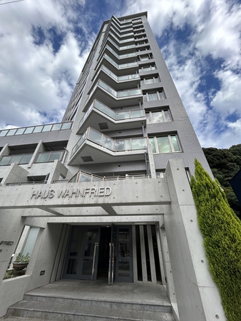 【ハウスバーンフリート参番館】外観