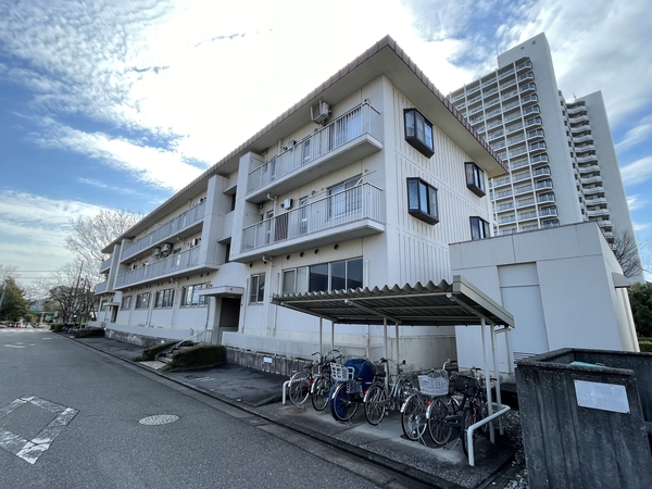 【東の森参番館11号棟】外観