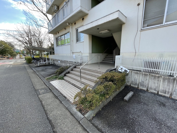 【東の森参番館11号棟】エントランス