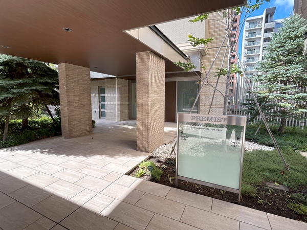 【プレミスト札幌ステーションアクシスヴェルデサイド】エントランス 【プレミスト札幌ステーションアクシスヴェルデサイド】エントランス