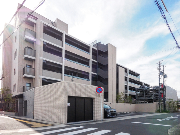 【プラウド瑞穂陽明テラス】外観