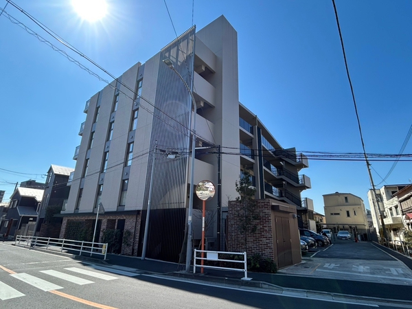 【ルフォン横浜根岸】外観