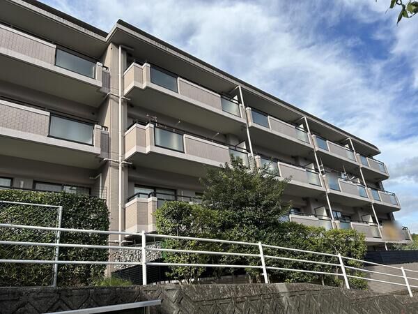 【センチュリーマンション高取】外観