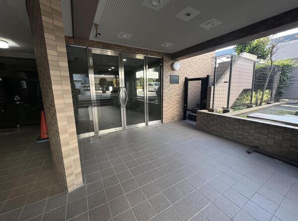 【ルーブル大森】エントランス 【ルーブル大森】エントランス