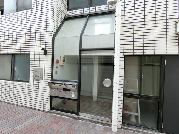【テラス西麻布】エントランス