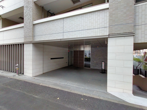 【ルフォン杉並方南町】エントランス 【ルフォン杉並方南町】エントランス