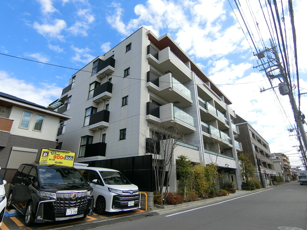 【プラウド元住吉スクエア】外観