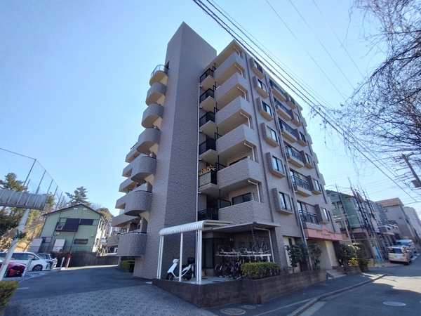 【グレイス保土ヶ谷公園】外観