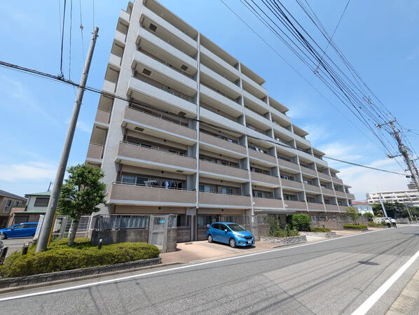 【日神パレステージ三山シャインプレイス】外観