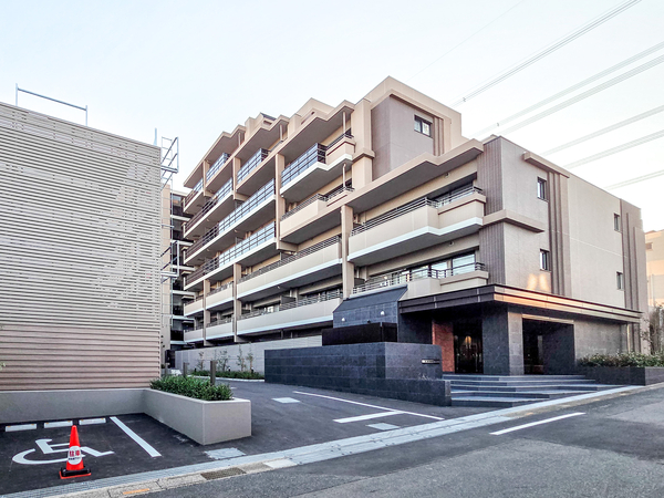 【レーベン東川口ZEFEEL】外観