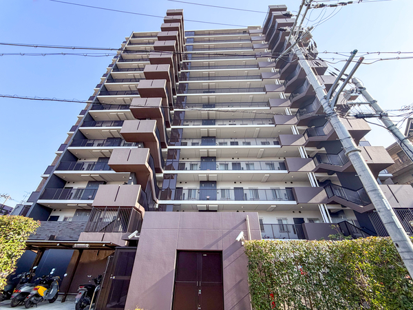 【メイツ四条畷駅前】外観