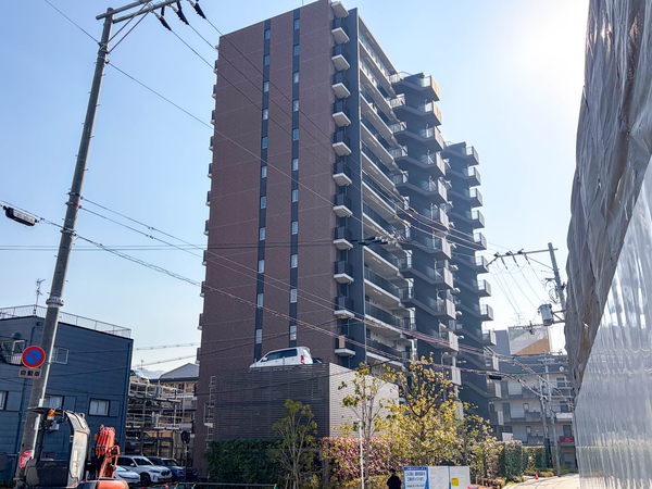 【メイツ四条畷駅前】外観