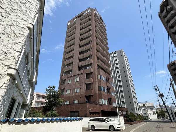 【アルファコート南7条】外観