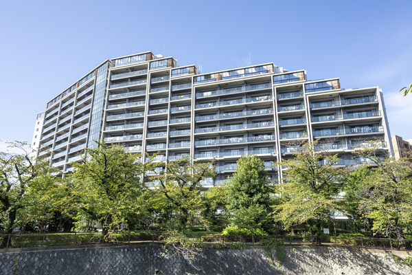 【シティテラス加賀】外観