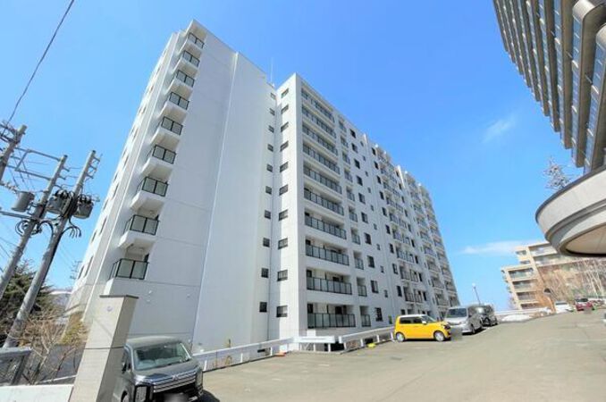 【クレアホームズ平岸南ガーデンズ】外観