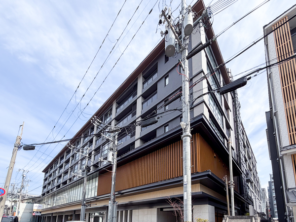 【ブランズ伏見桃山】外観