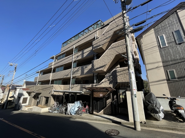 【リベルテ湘南富岡】外観