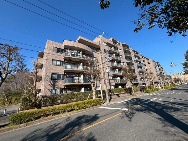 【ユーカリが丘宮ノ台ハイツ】外観