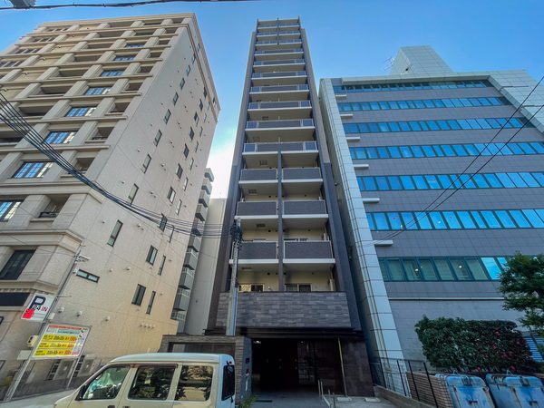 【プレサンスロジェ丸の内PRIME CASA】外観