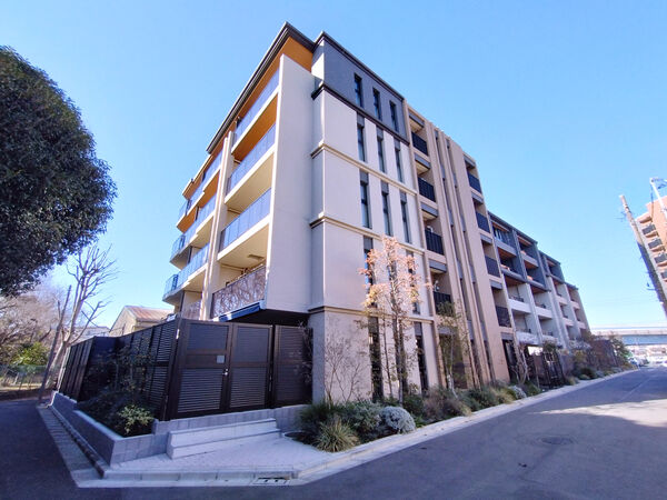 【ヴェレーナ練馬ぬくいの森】外観