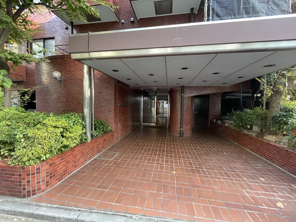 一番町ロイアルハイツ 3枚目 一番町ロイアルハイツ