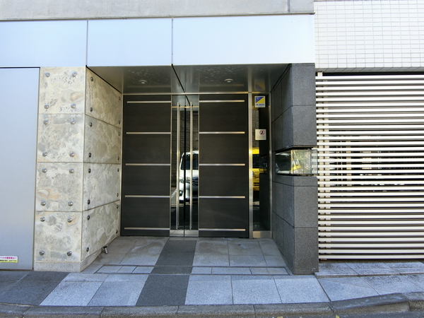 【グランドコンシェルジュ高井戸】エントランス