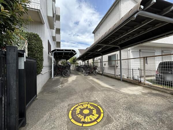 【マーレム大宮】駐輪場