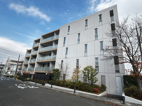 【アデニウムたまプラーザ】外観